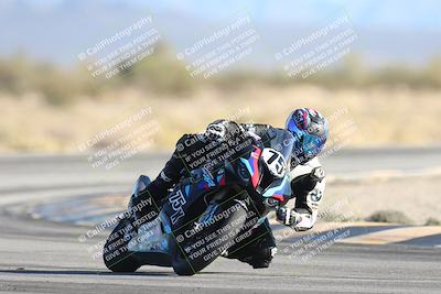 media/Dec-07-2025-CVMA (Sun) [[3e7d2de5dc]]/Race 10-Formula 40 Open/